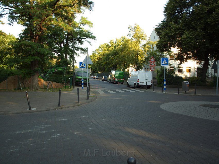 Bombenfund Koeln Vingst Burgstr Schulstr P010.JPG